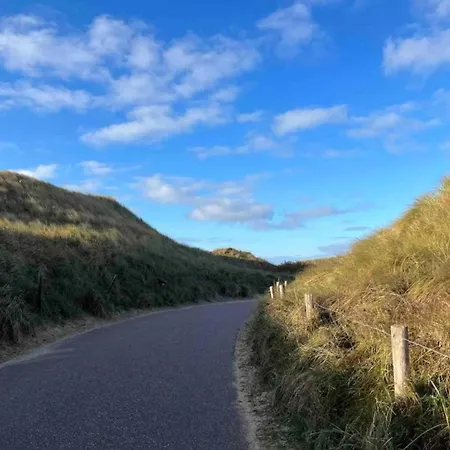 In By The Sea * 朱丽安娜多普